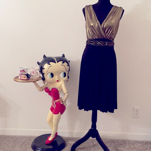 Max and Cleo Gold & Black Cocktail Dress Size 8 - Picture 1 of 6